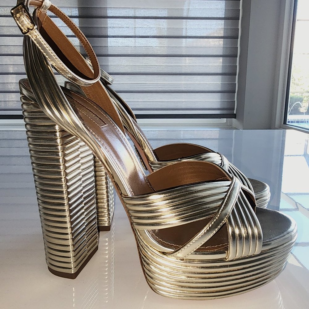 AQUAZZURA Sundance 140 Metallic-Leather Platform Heels